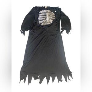 Ghost Reaper Light Up Halloween costume size youth medium (8-10)